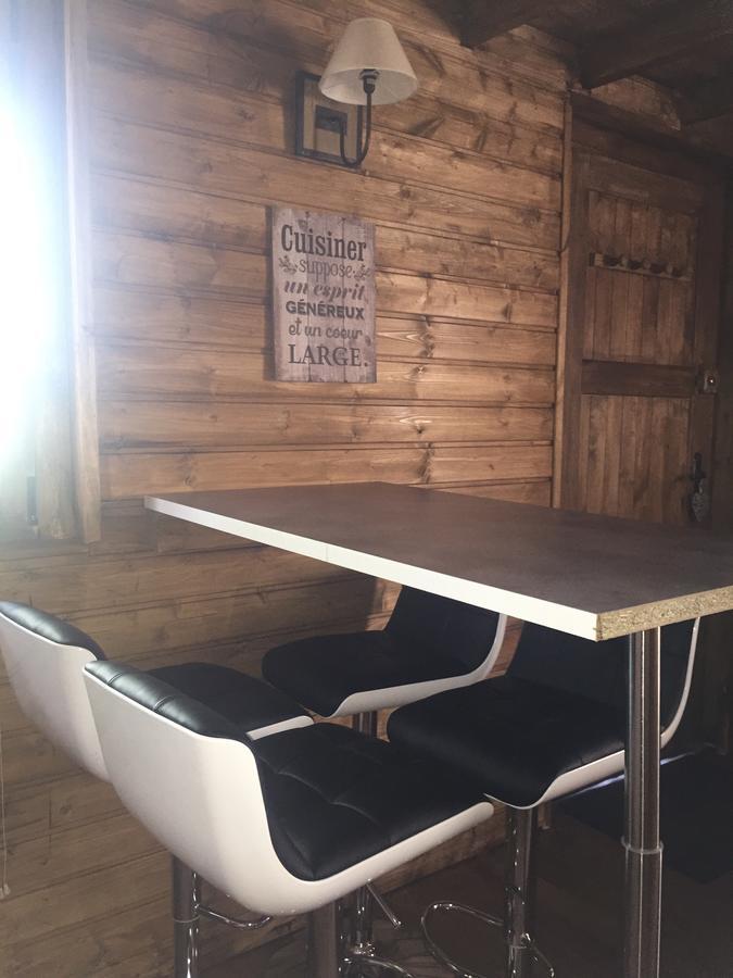 Gites Les Chalets Vezzani Spa Exterior foto